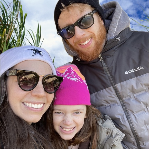 Meet your Posher, Shawna. - Picture 5 of 5